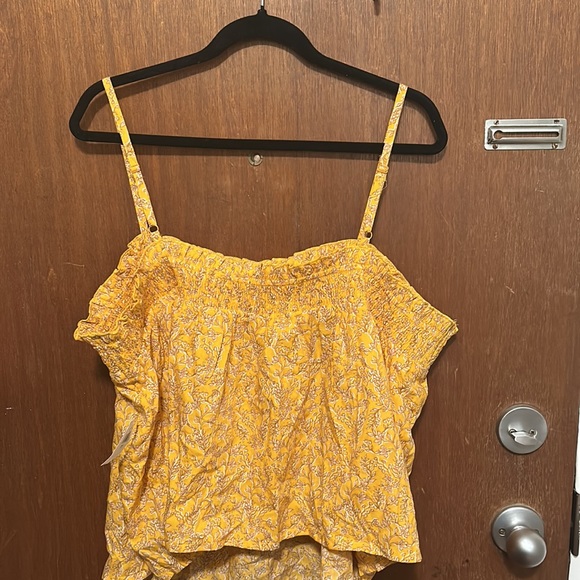 NWT Old Navy Tank - Picture 11 of 12